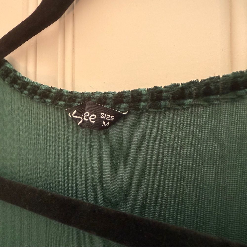 Simplee Apparel Dark Green High-Low Wrap Dress with Flutter Sleeves in Velvet - Picture 6 of 6